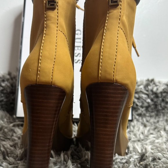 Guess Tan High Heel Boots - Elevate Your Style with Elegance size 9 - Picture 4 of 4
